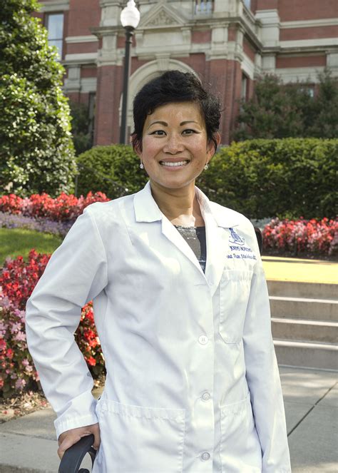 Dr. Tuong-Vi specializes in neurology and treats kids and teens in Orange County.